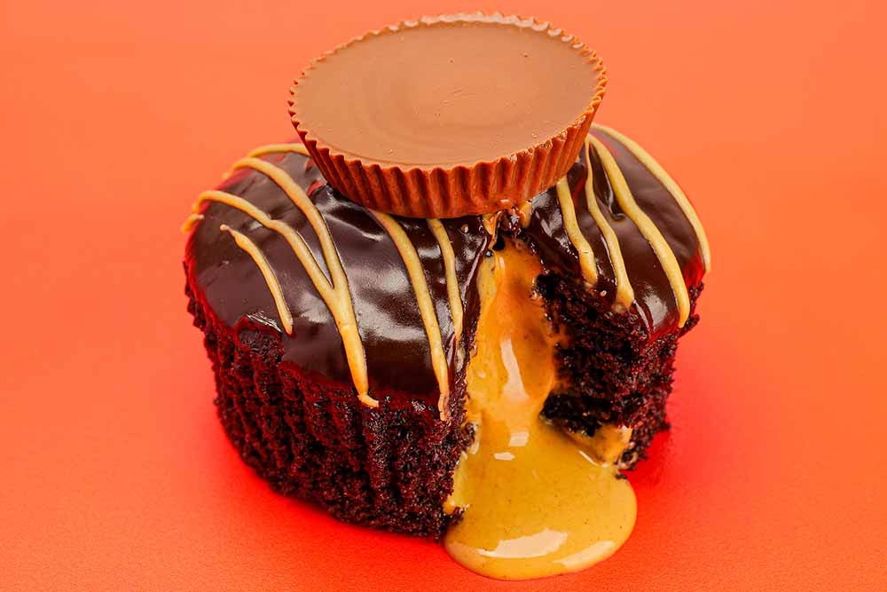 REESE'S lava cupcakes