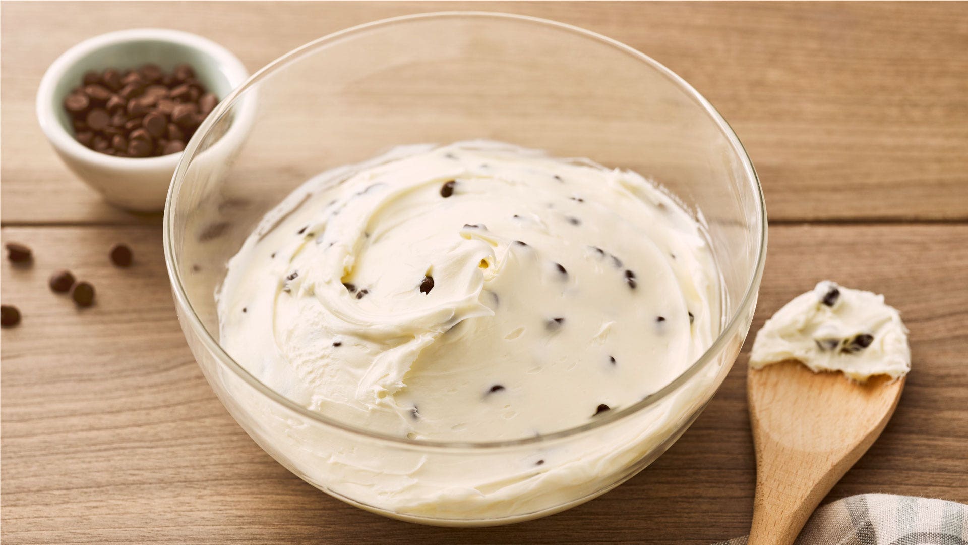 Vanilla Frosting with Chocolate Chips