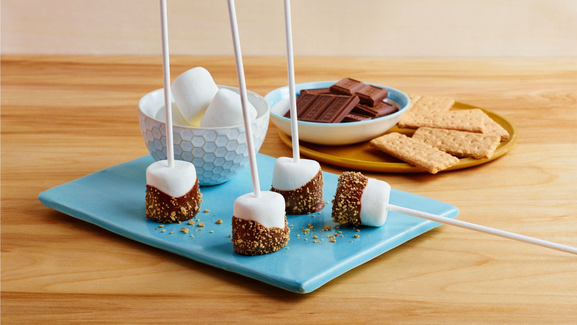 Image of S'mores Lollipops