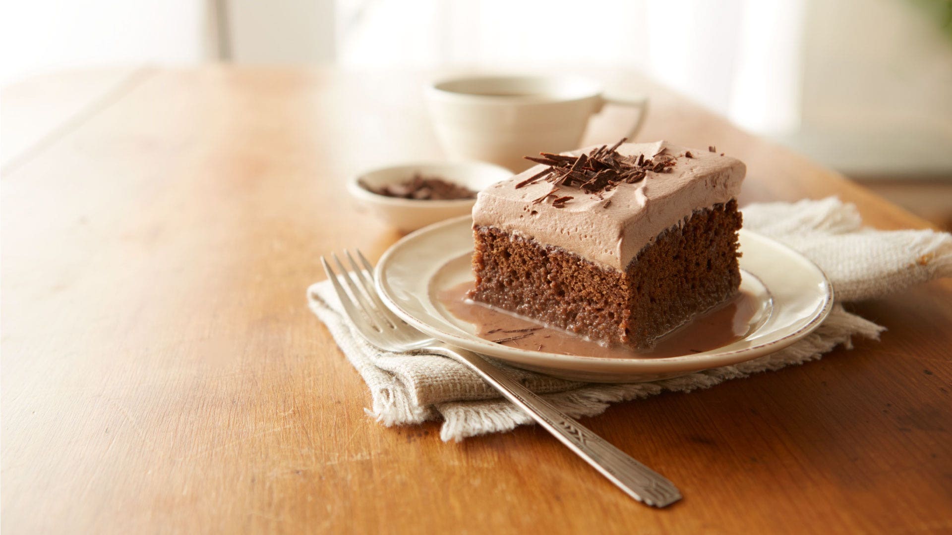 Image of HERSHEY'S Syrup Milk Chocolate Tres Leches Cake