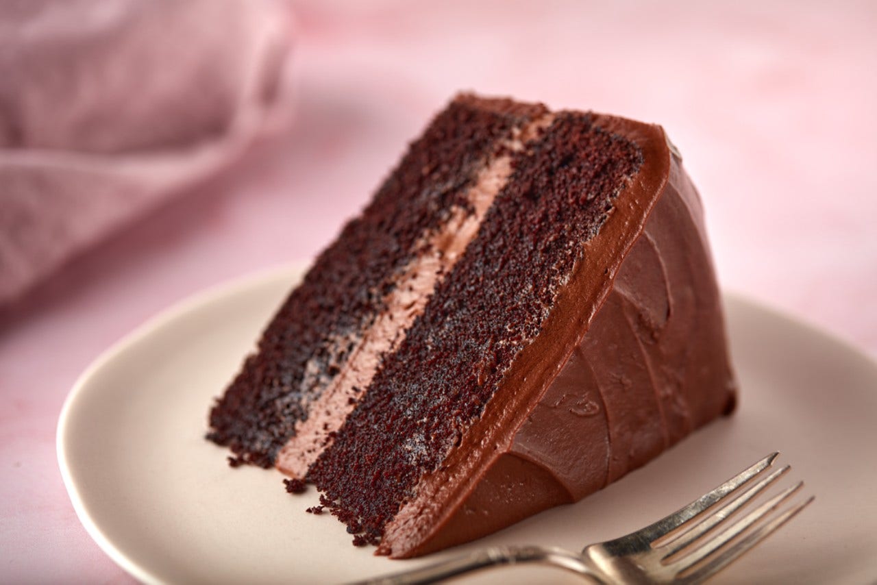 HERSHEY'S Especially Dark Chocolate Cake