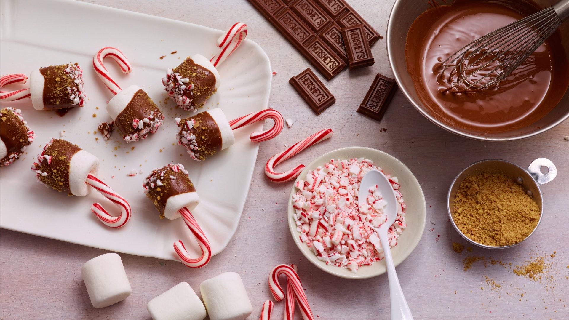 hersheys smores pops with candy cane