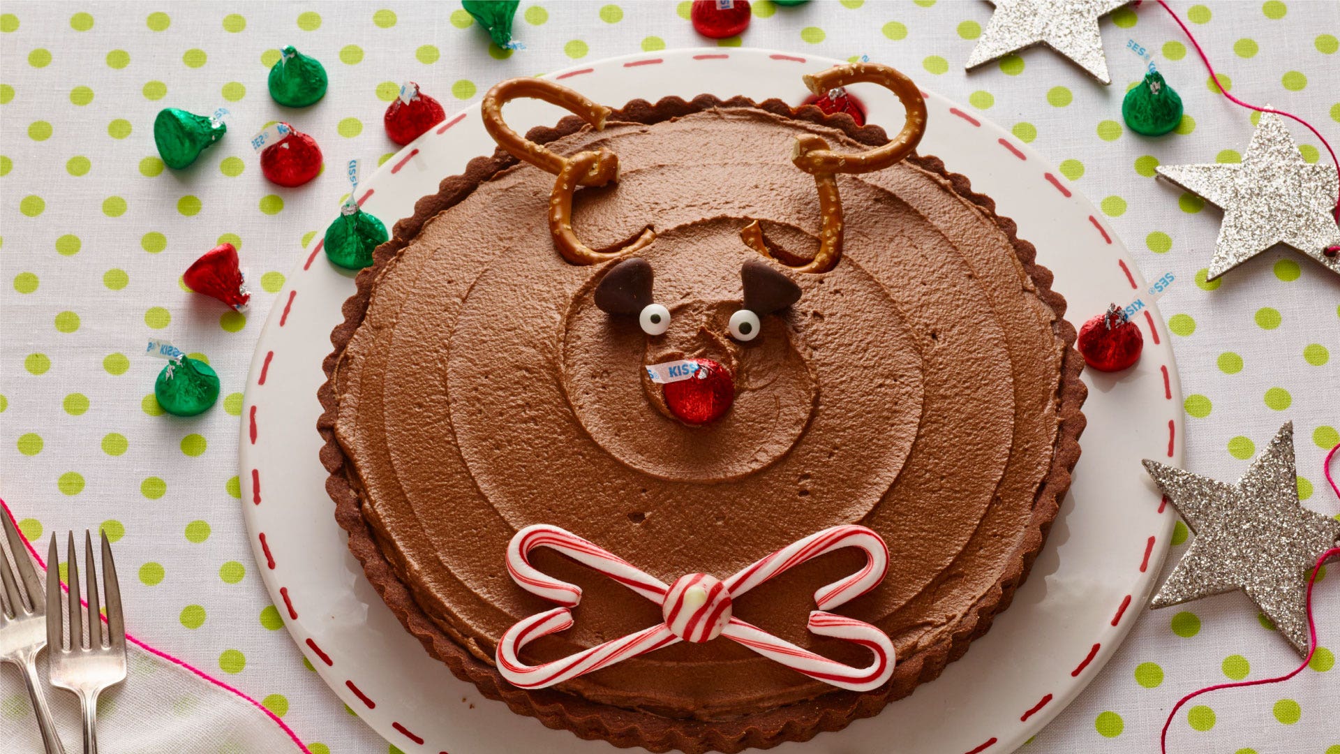 chocolate reindeer tart