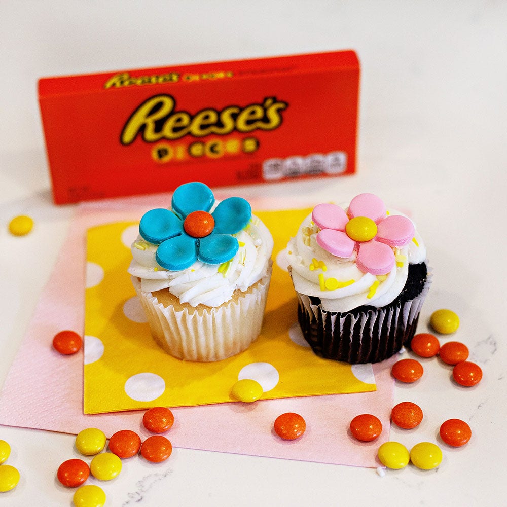 reeses pieces fondant cupcakes with spring flowers